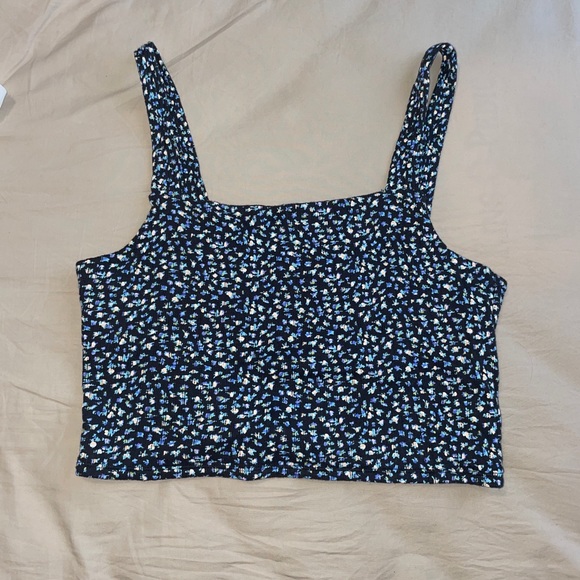 American Eagle Cropped Floral Tank - Picture 1 of 3